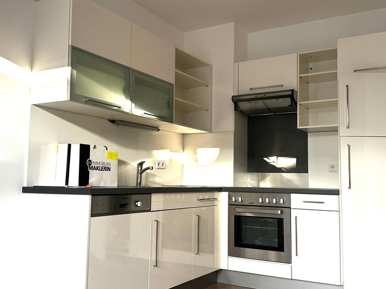 Wohnhaus Leonfeldnerstraße 210