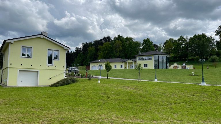 Gästehaus unterkellert