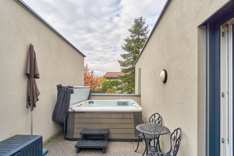 Whirlpool auf der Dachterrasse