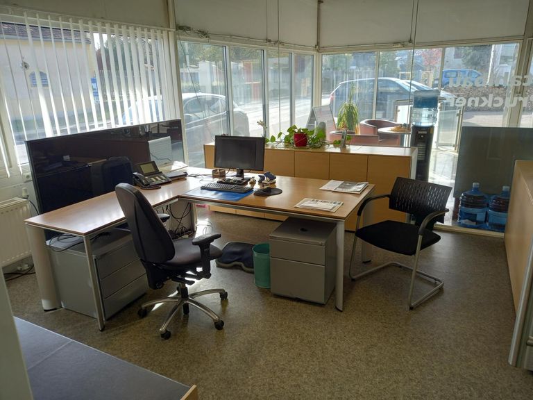 Büro Abb. 1