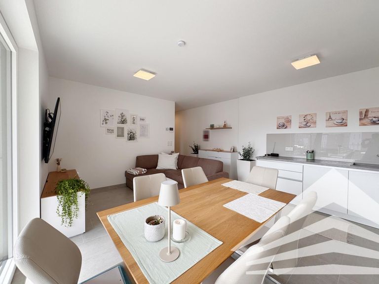 Wohnzimmer | Küche