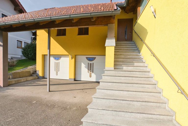 Außenstiegenaufgang Obergeschoss