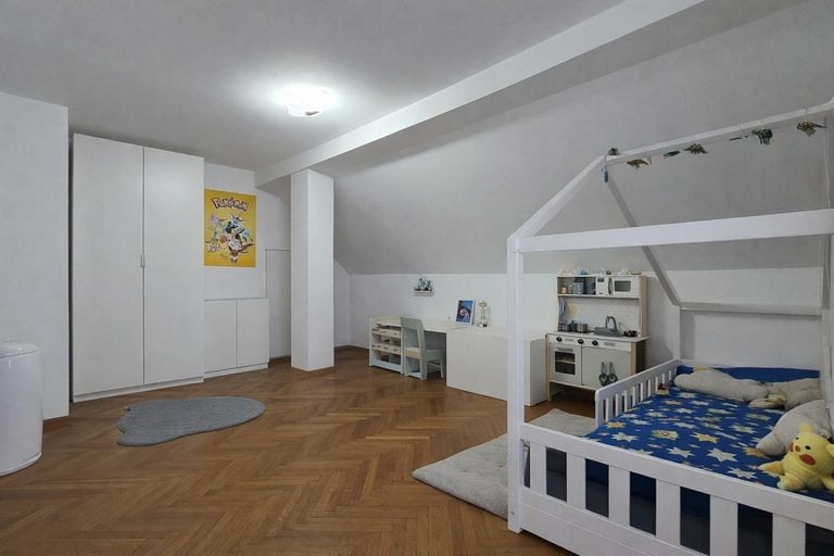 Schlafzimmer 1 OG