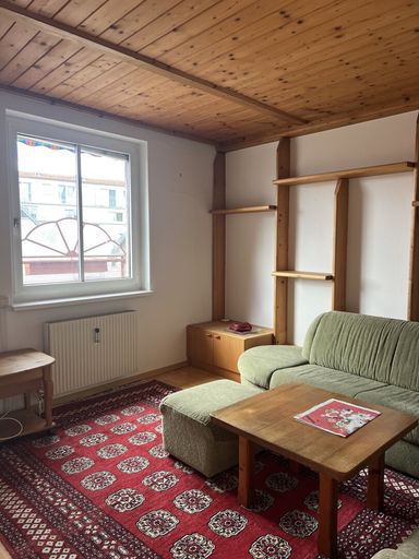 WZ mit Zugang zur Terrasse