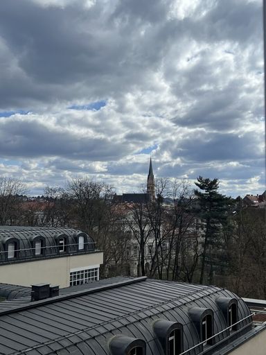 Blick zur Herz-Jesu-Kirche