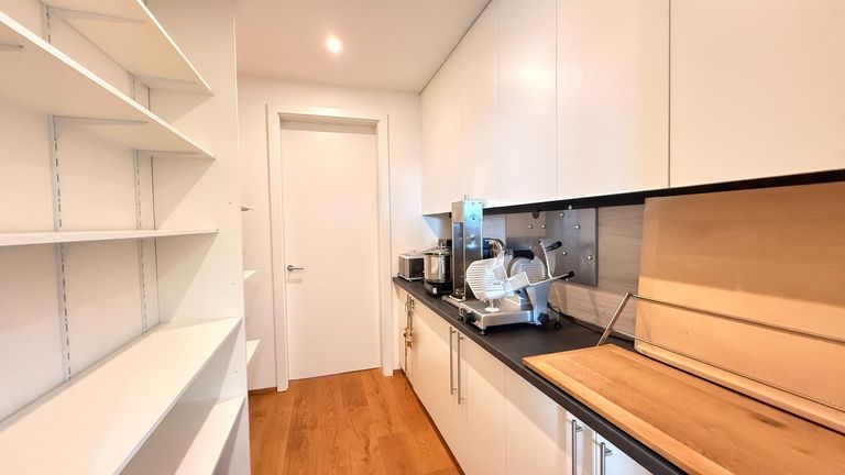 Back Kitchen