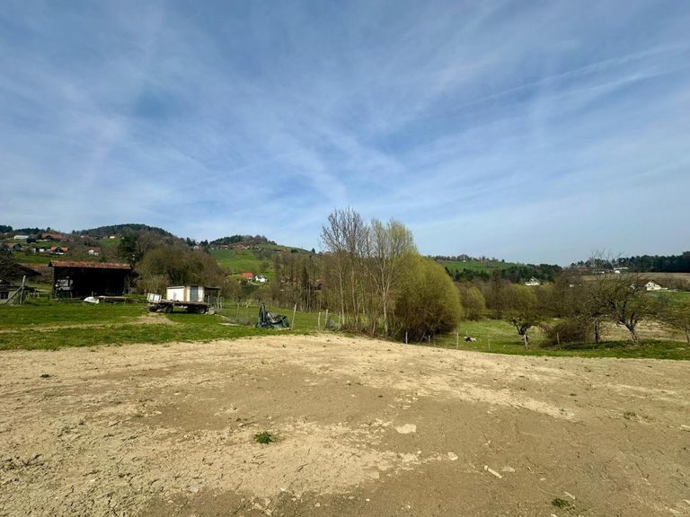 335_2 Baugrund Aussichtslage Vochera am Weinberg i