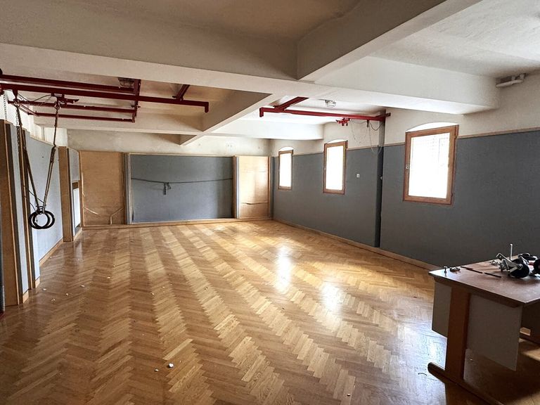 Turnsaal Volksschule - Kellergeschoß