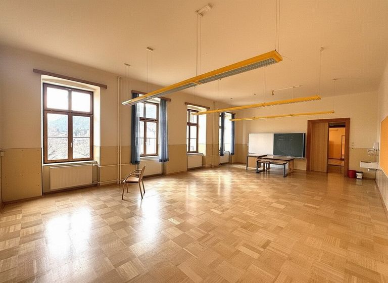 Klassenzimmer Volksschule