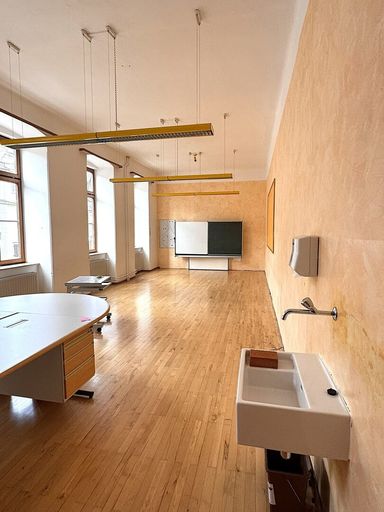 Klassenzimmer Volksschule