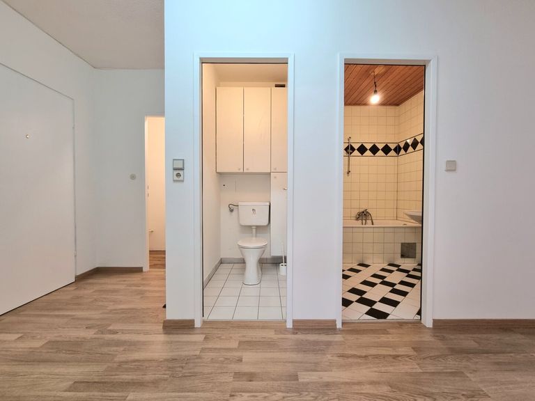 Vorraum / AR / WC / Badezimmer