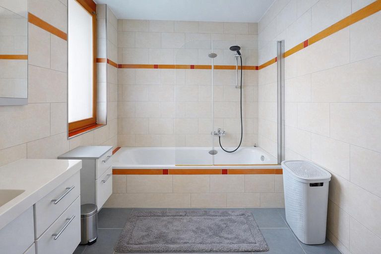 Wohnung - Badezimmer