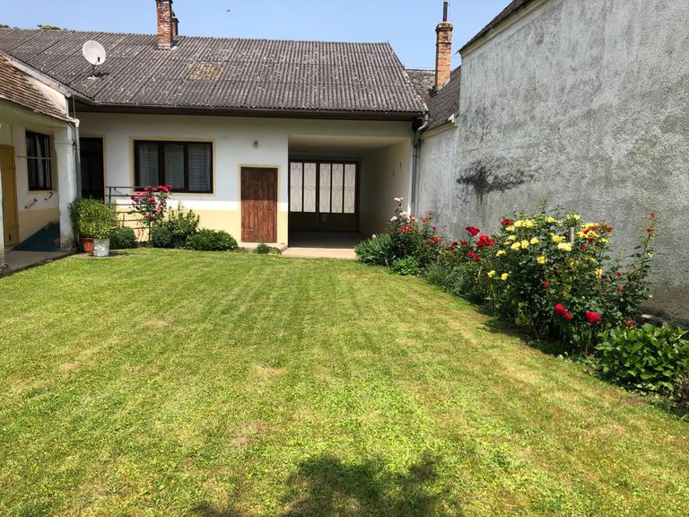 Einfahrts- Eingangsbereich (2)