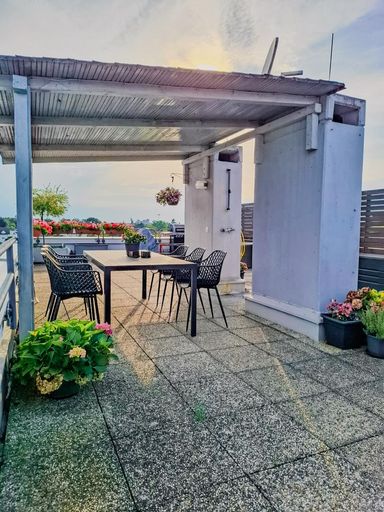 Dachterrasse 9