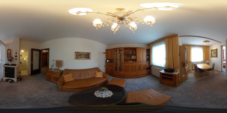 g Wohnzimmer