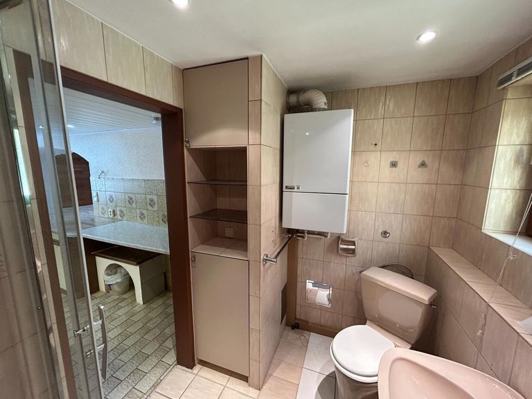 Badezimmer + WC