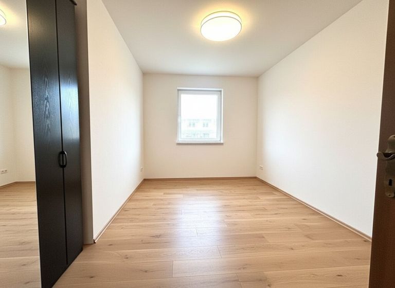 Zimmer 2 KI generiert