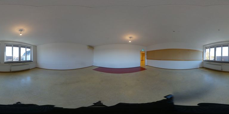 ein weiteres Büro im OG