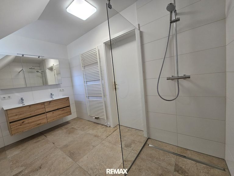 OG Badezimmer