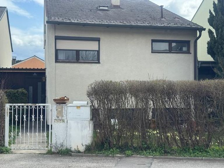 HAUS AUSSEN 2