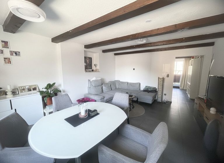 Gemütlicher Wohn- Essbereich Top 2