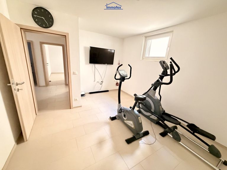 Vorbereitung 5.1 Surround System - Fitness Geräte bleiben da