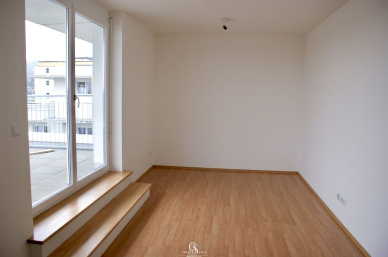 Wohn/-Essbereich mit Küchenzeile