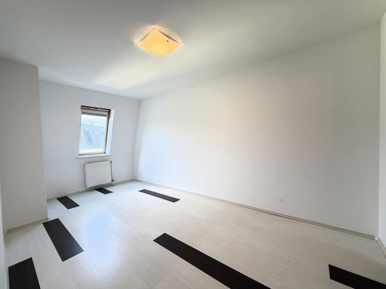 6 Schlafzimmer