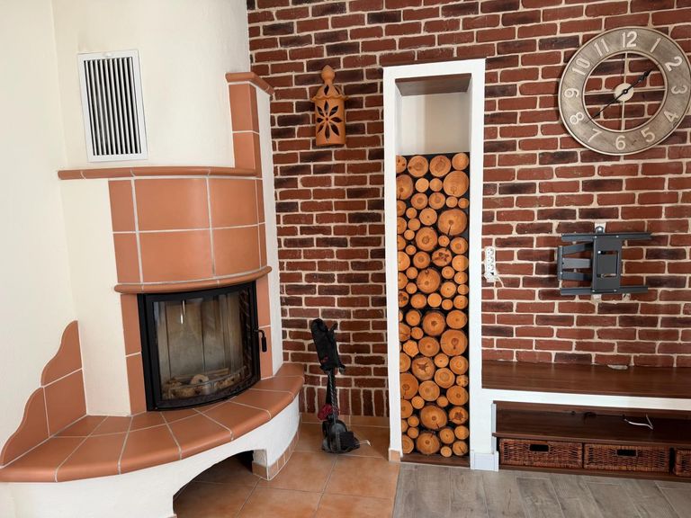 Kachelofen im Wohnraum