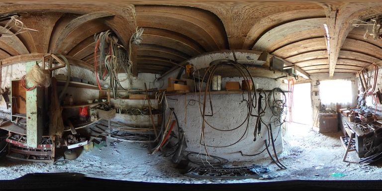 Nebengebäude re Teil #1