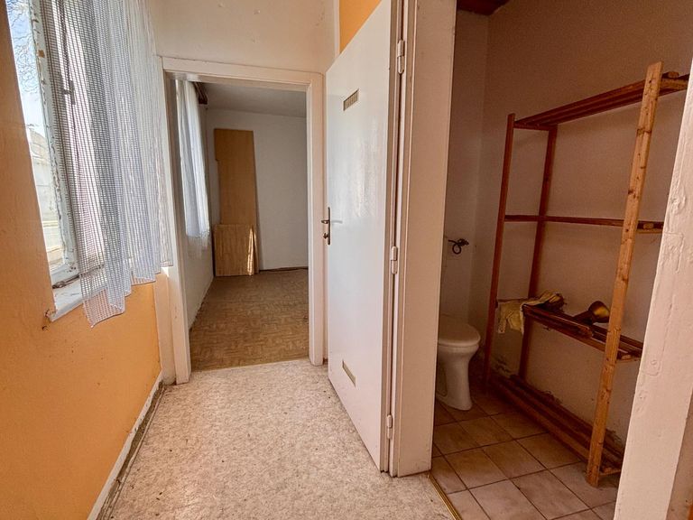 Zweite WE - Gang u WC