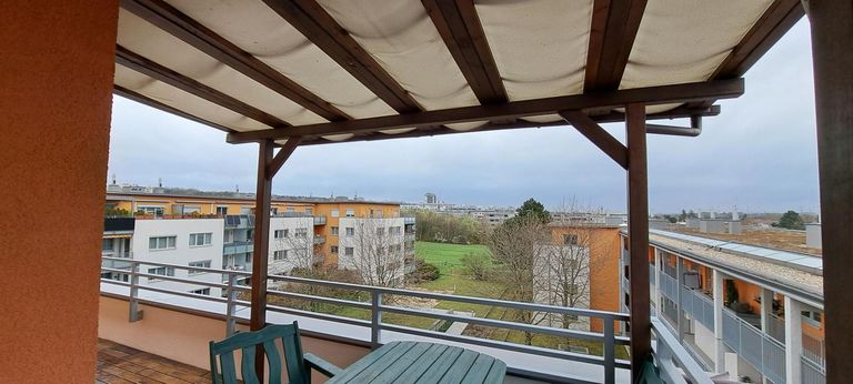 Überdachte Terrasse