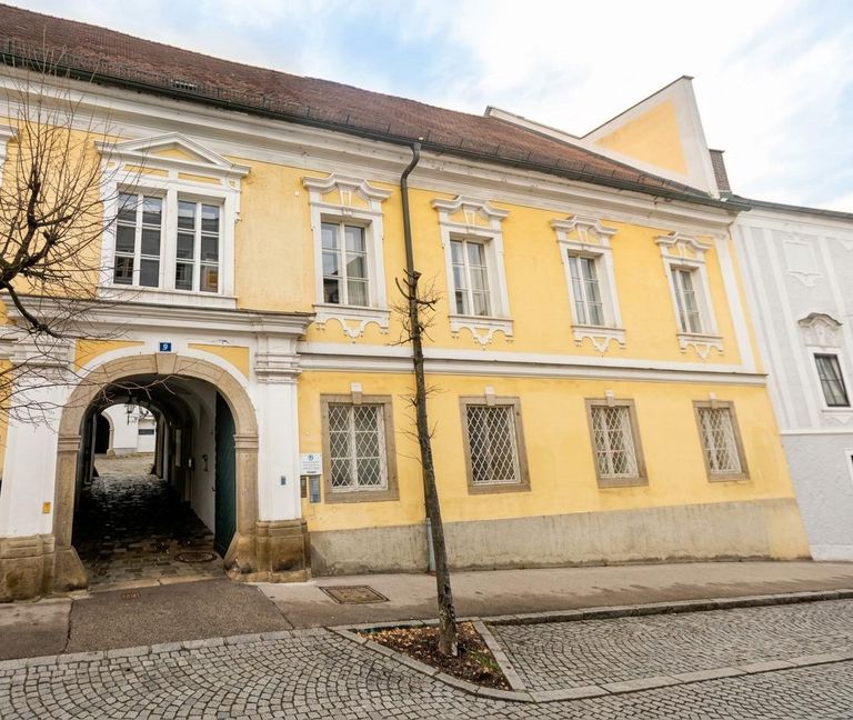 Gebäude
