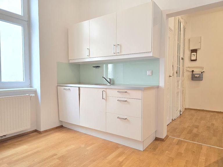 Neubaugasse Obj.3328 f