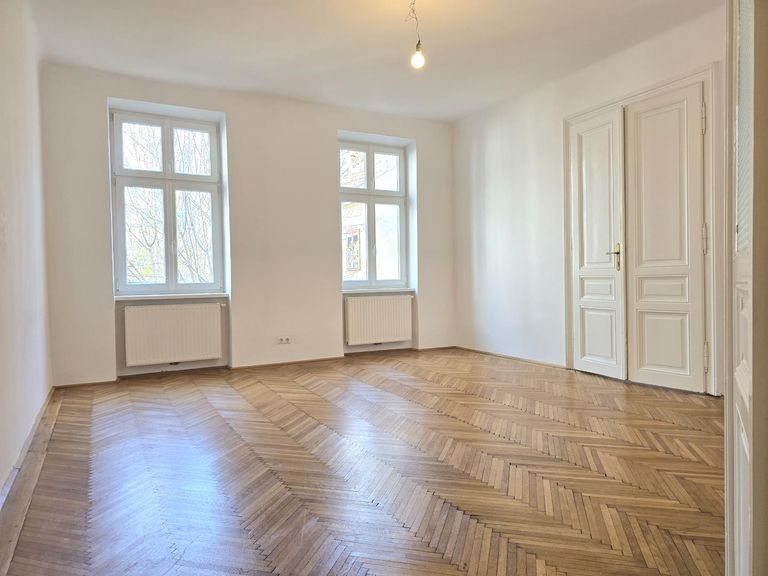 Neubaugasse Obj.3328 a