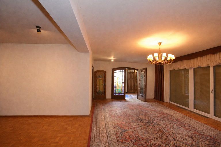 Wohnzimmer (virtuell ausgeräumt)