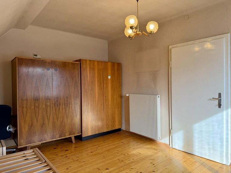 BE27B5B2-3B51-4620-9266-3D1A62E8E46F_1_105_c