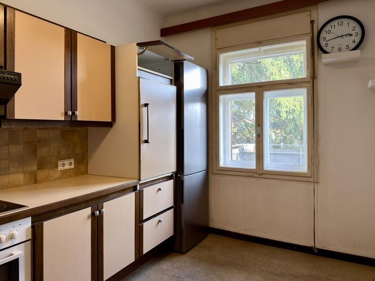 02FD2F8C-DA8F-4FCE-A4B9-6A670F82C65B_1_105_c