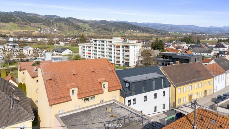 Terrasse samt Ausblick Vogelperspektive