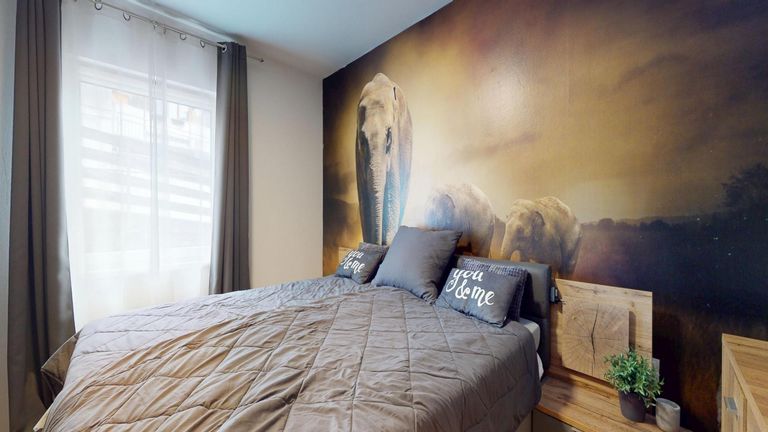 Schlafzimmer 1