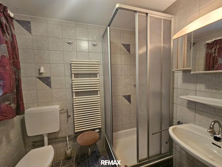 Bad + WC