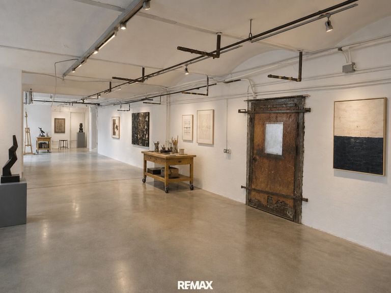 Bespiel Konzept Kunst Gallerie & Atelier, KI-Generiert