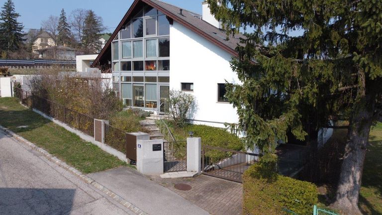 8 Ansicht Strasse