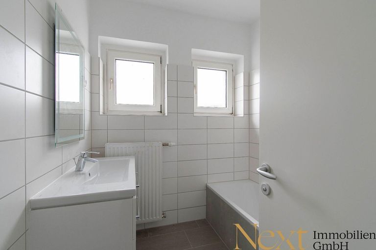 Badezimmer mit Badewanne