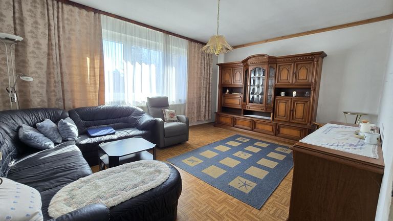 02 Wohnzimmer EG