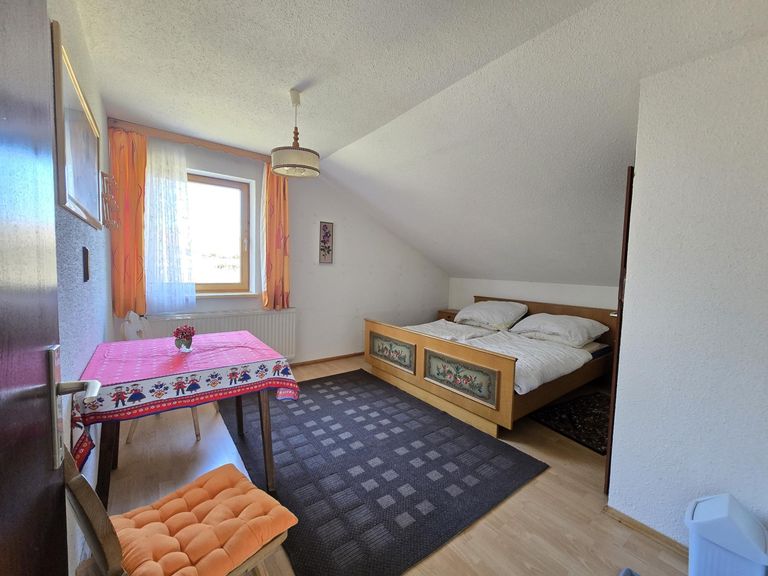 20 Zimmer OG