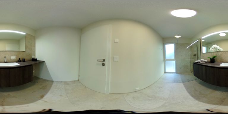 360° Bild Badezimmer Musterwohnung