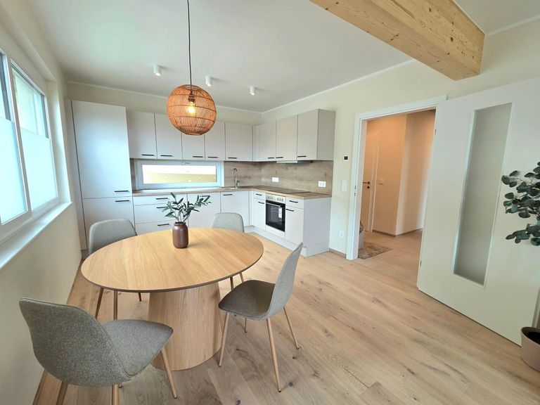 Küche  Musterwohnung