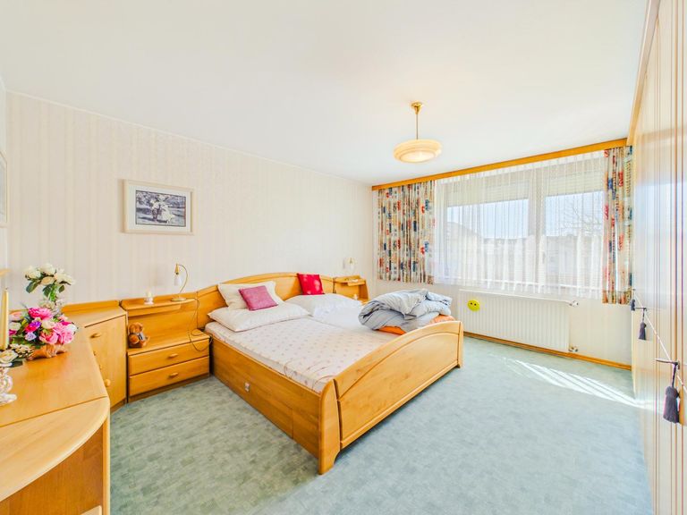 Schlafzimmer EG