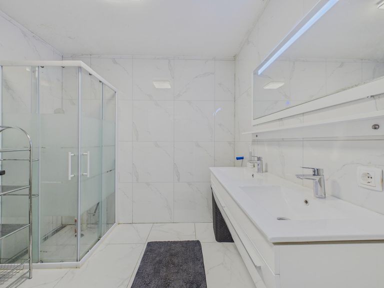 Badezimmer OG 3
